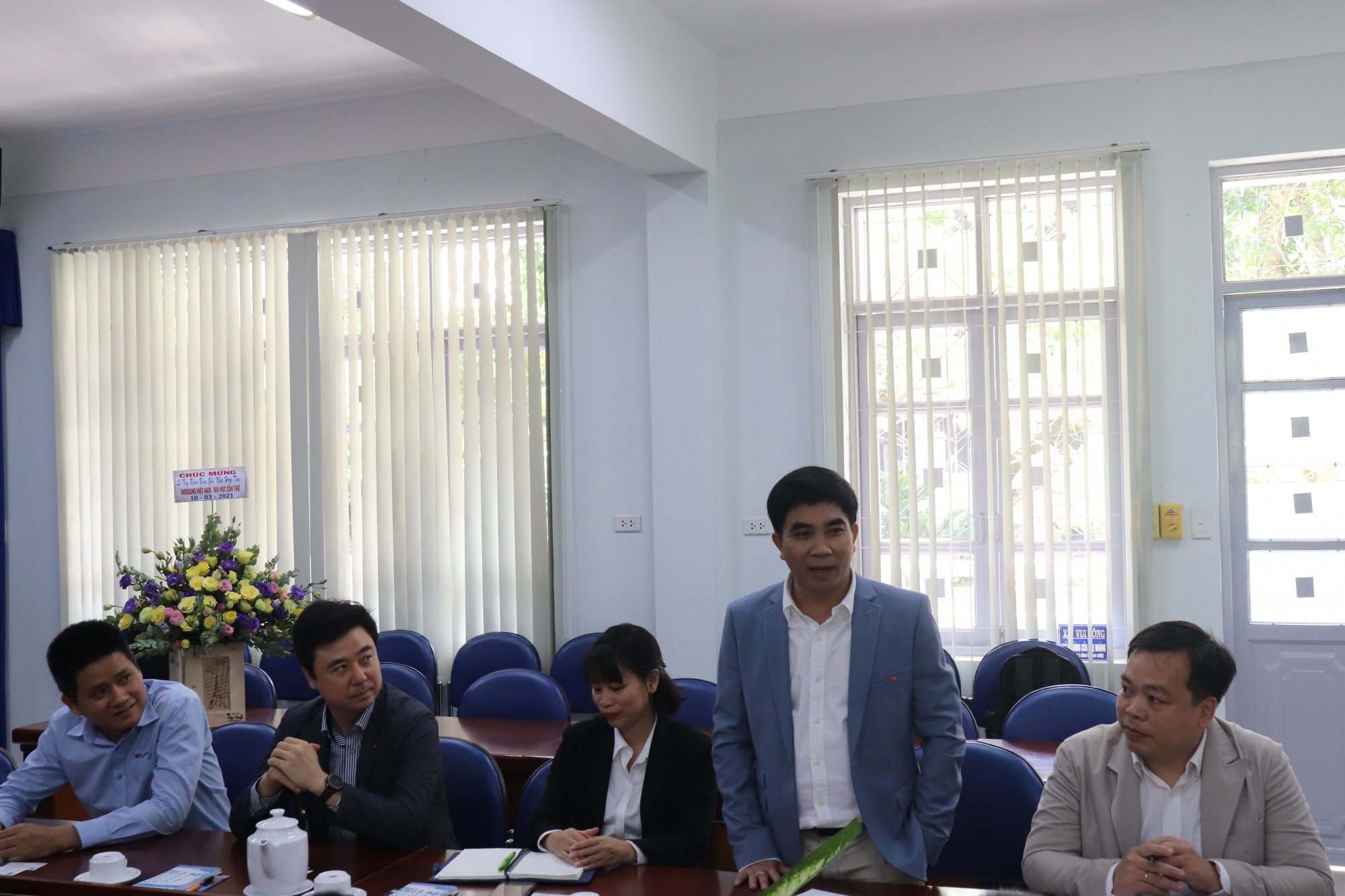 Ban giám đốc cùng các trưởng bộ phận của Woosung Việt Nam tại lễ ký kết